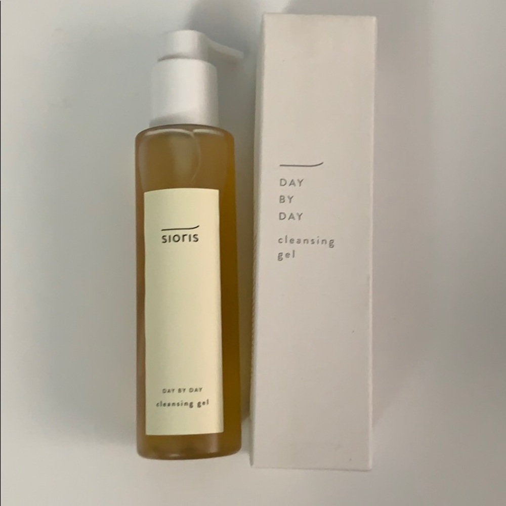 Sioris Day by Day Cleansing Gel